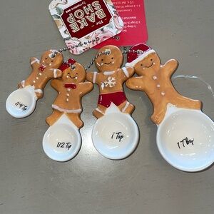 Bakeshop Gingerbread Measuring Spoons